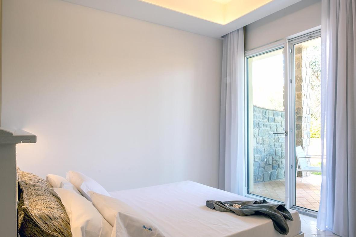 Oliveto A Mare - Suite & Apartment Ascea Exterior photo